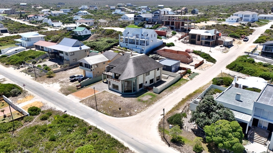 5 Bedroom Property for Sale in Suiderstrand Western Cape